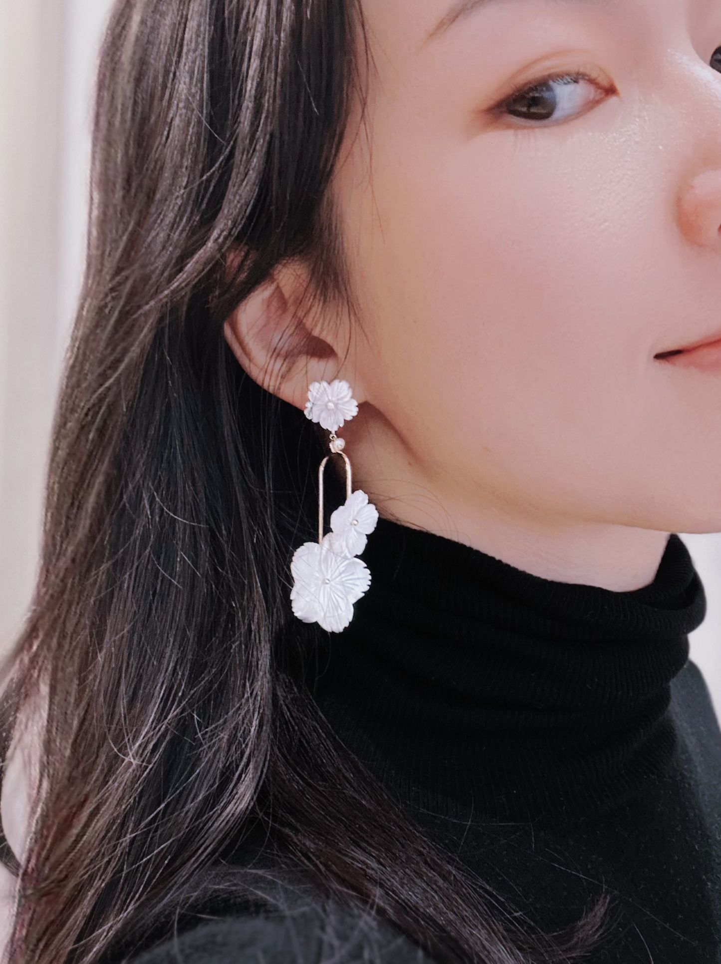 𝙲𝚑𝚎𝚛𝚛𝚢 𝙱𝚕𝚘𝚜𝚜𝚘𝚖 Earrings